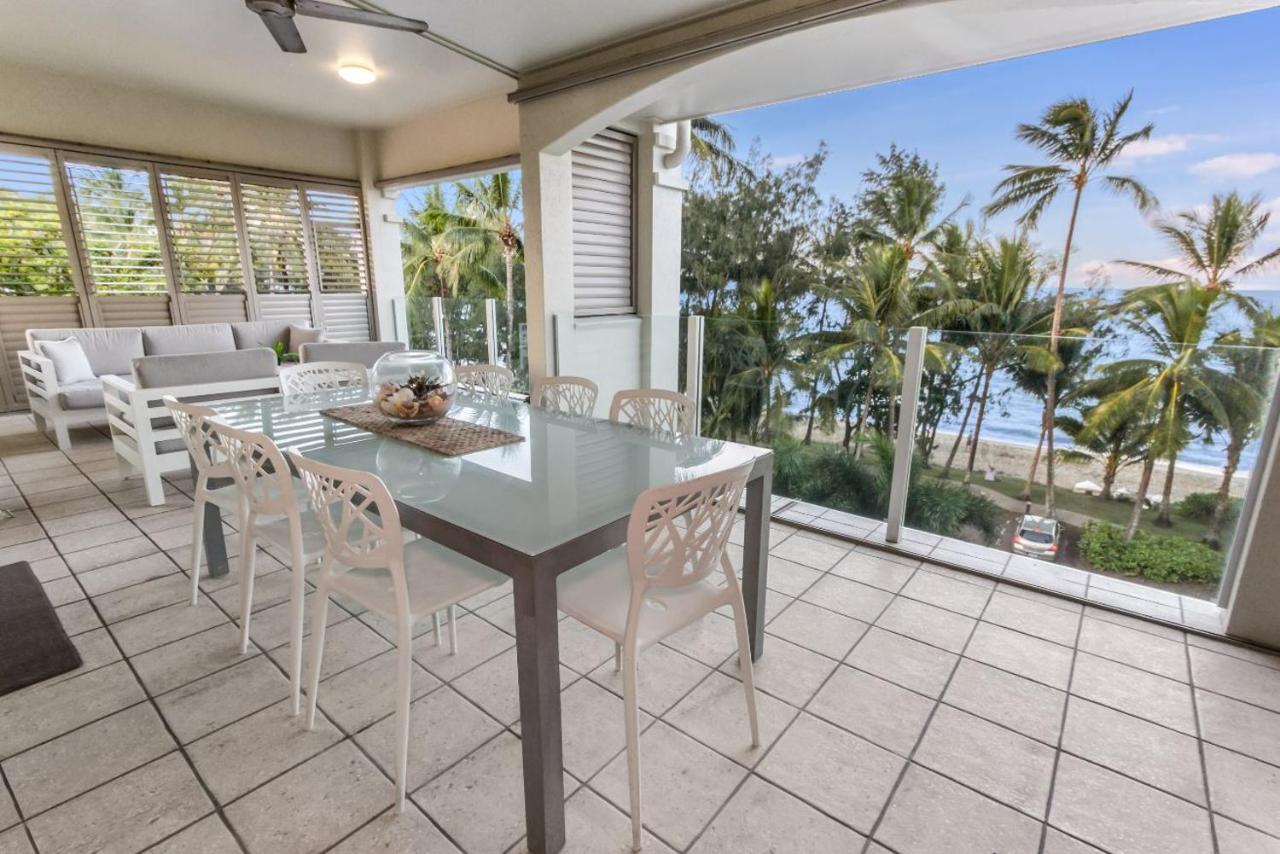 Island Views Beachfront Apartments Палм Коув Екстериор снимка