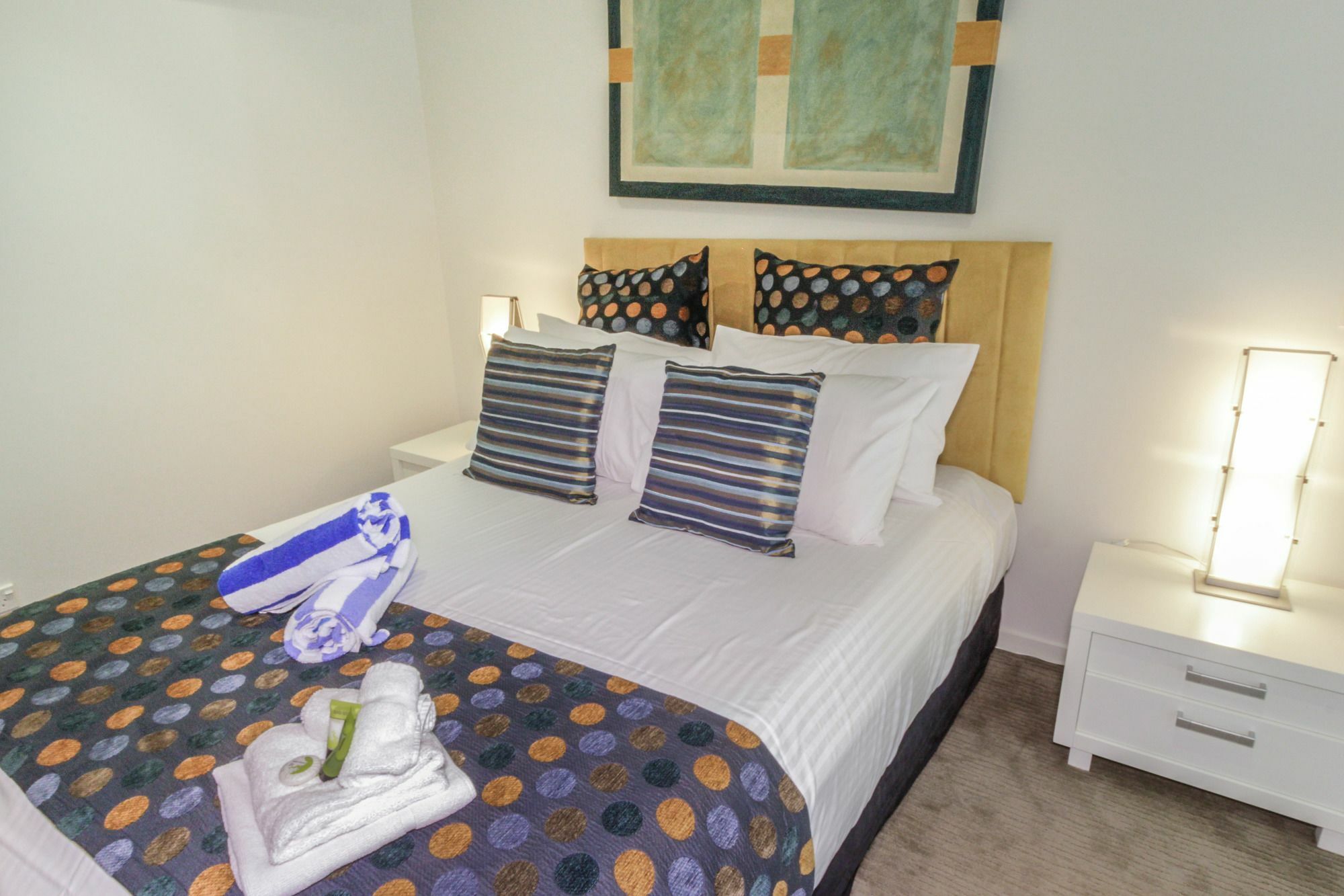 Island Views Beachfront Apartments Палм Коув Екстериор снимка