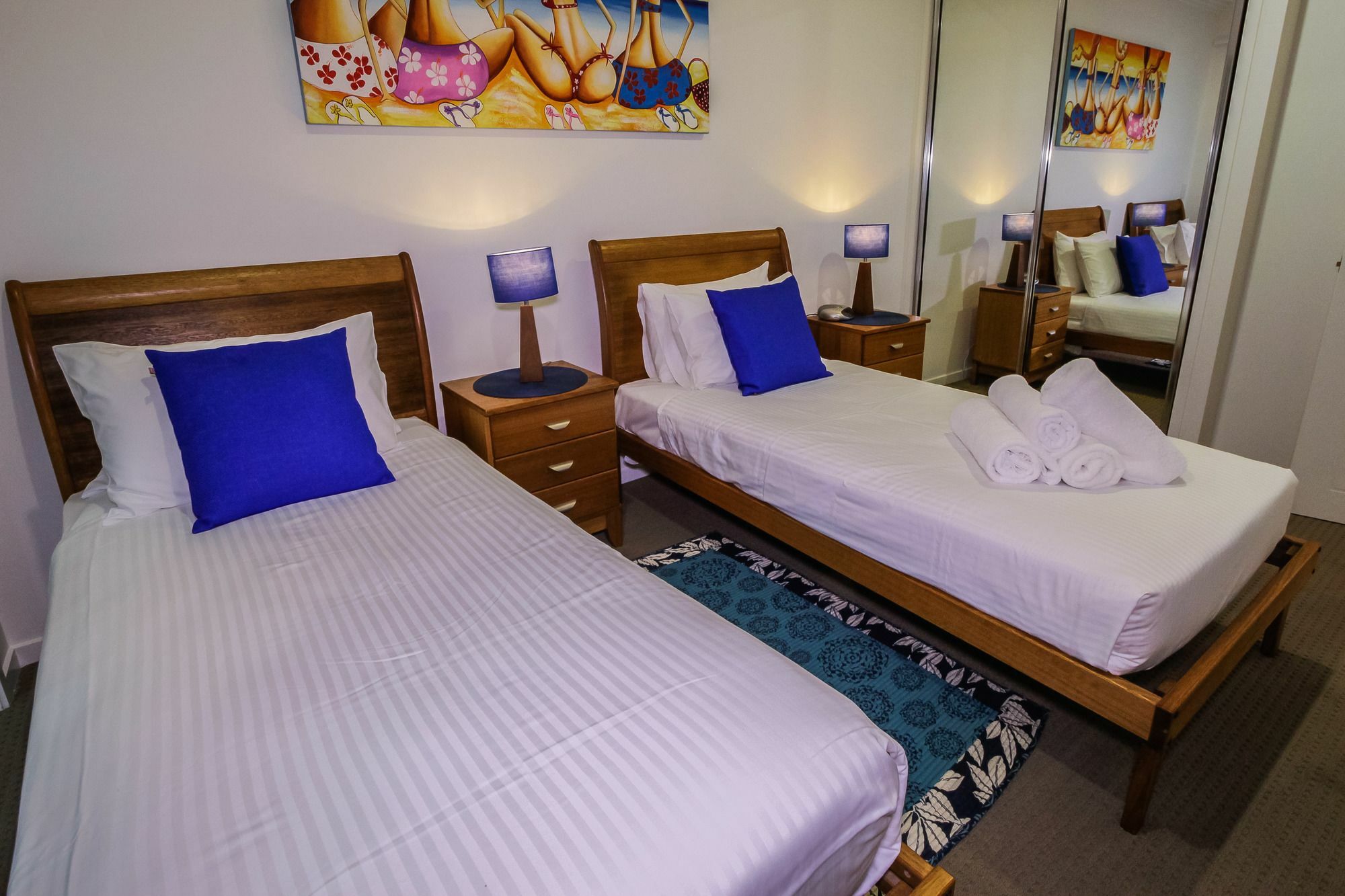 Island Views Beachfront Apartments Палм Коув Екстериор снимка